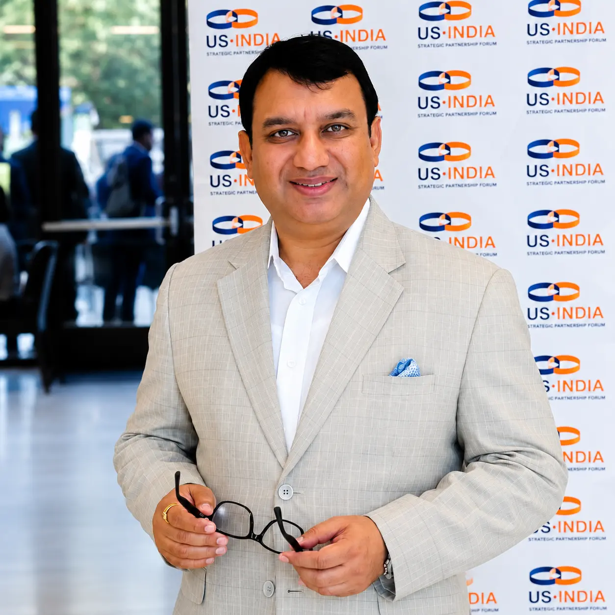 Dr. Nikhil Agarwal